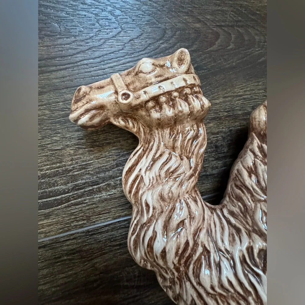 Pack Camel Nativity Christmas Sitting Glazed Ceramic Desert 1970s Holland Mold
